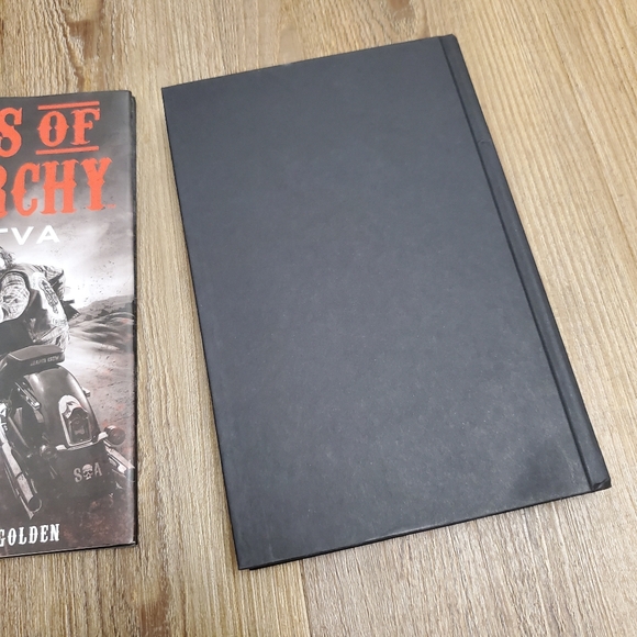 Sons of Anarchy Bratva hardcover book - Picture 10 of 13